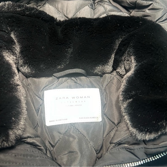 Zara black puffer zip up‎ coat with adjustable waist. - Picture 2 of 6